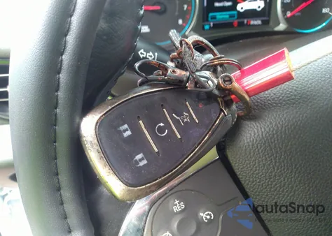 2019 Chevrolet Traverse 1Lt z USA, uszkodzony, nr VIN 1GNEVGKWXKJ261030